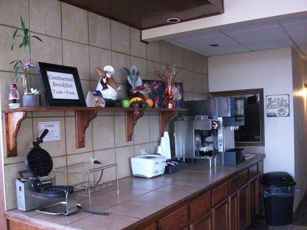 كيرني Western Inn South المظهر الخارجي الصورة